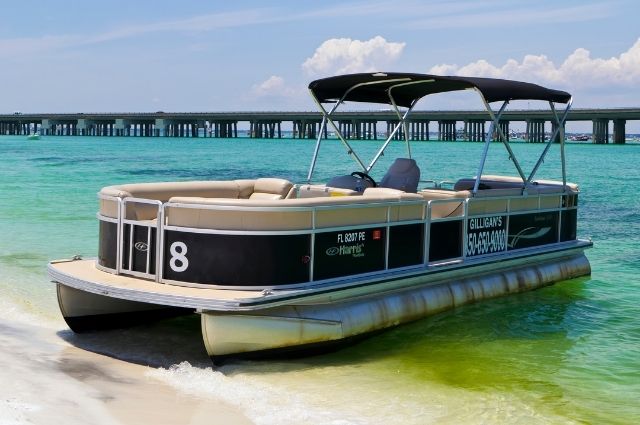 Boat rental at Norriego Point in Destin